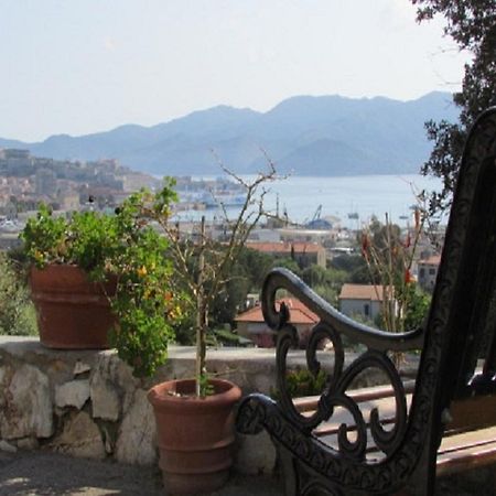 Appartamenti Bellavista By Helloelba Portoferraio Zimmer foto