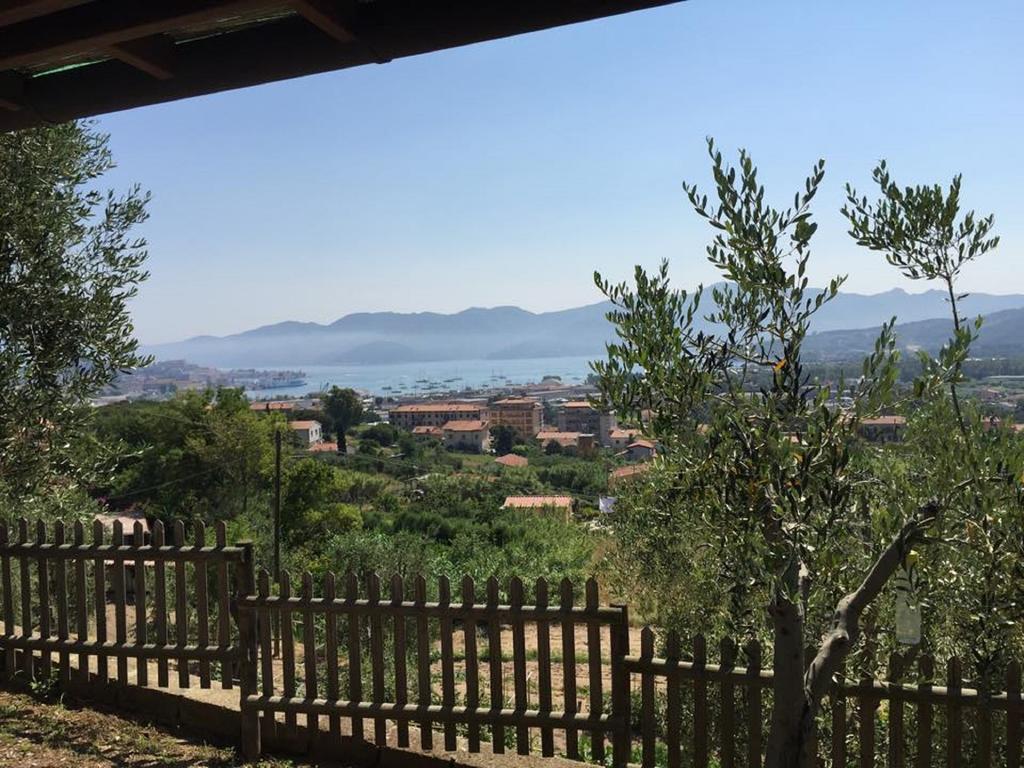 Appartamenti Bellavista By Helloelba Portoferraio Zimmer foto