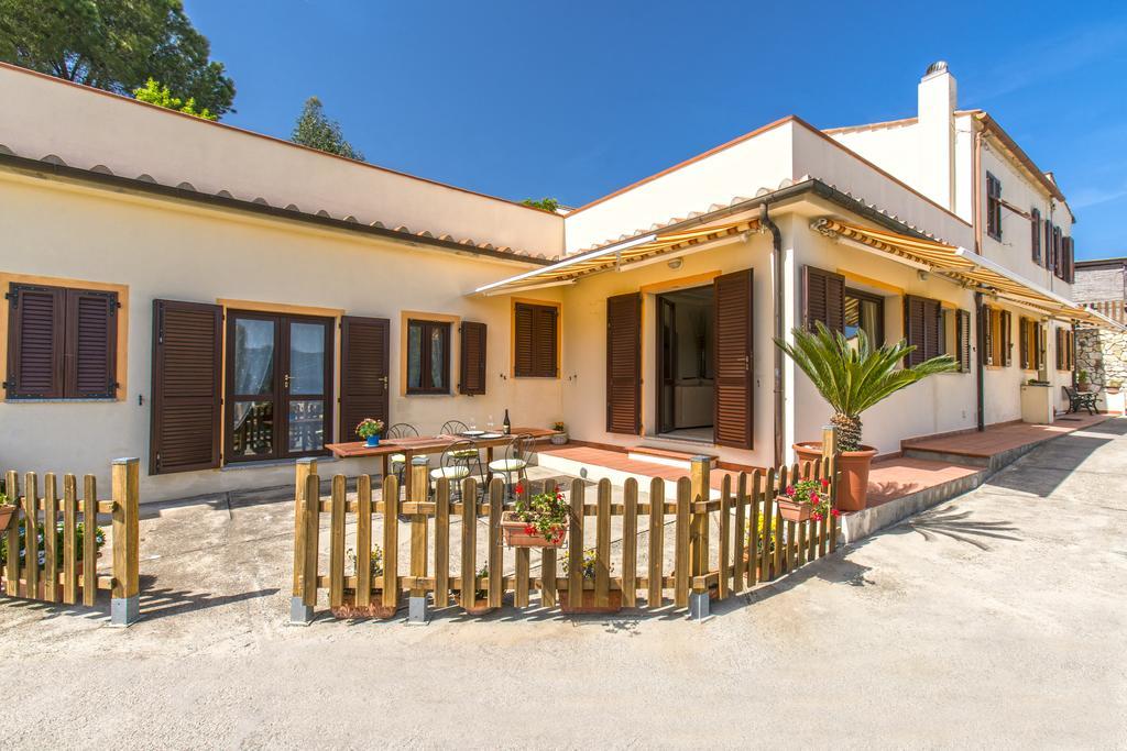 Appartamenti Bellavista By Helloelba Portoferraio Exterior foto